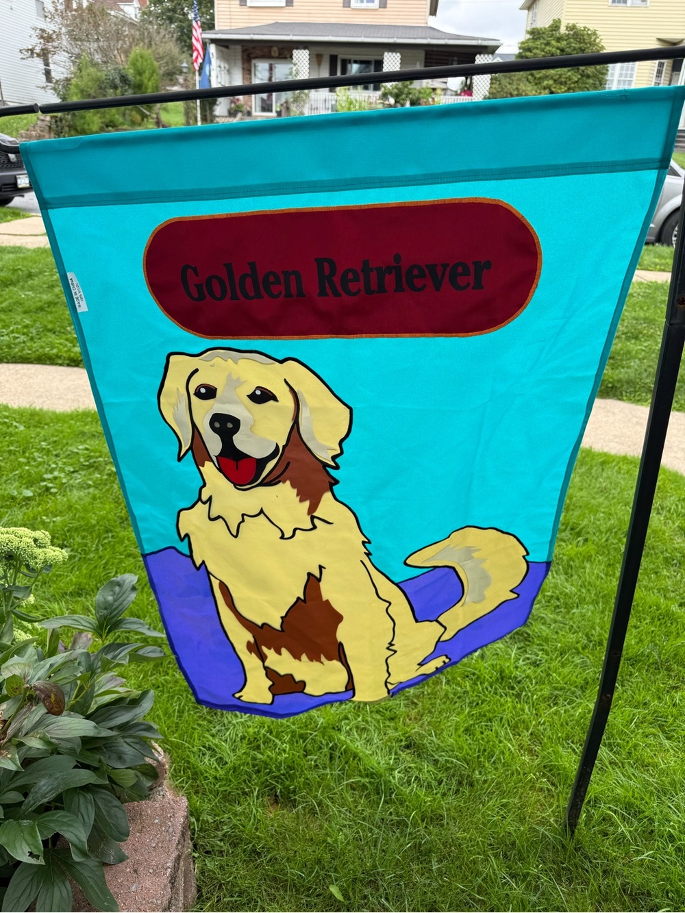 Like New, Large Double Sided Golden Retriever Flag - Picture 4 of 4
